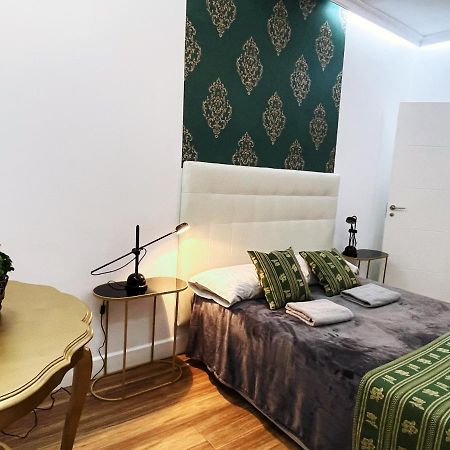 Best Place Juan Plaza Mayor Мадрид Екстериор снимка
