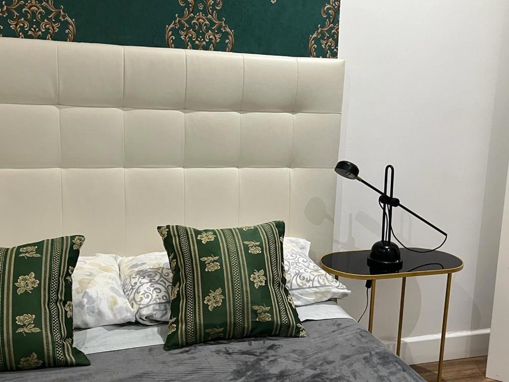 Best Place Juan Plaza Mayor Мадрид Екстериор снимка